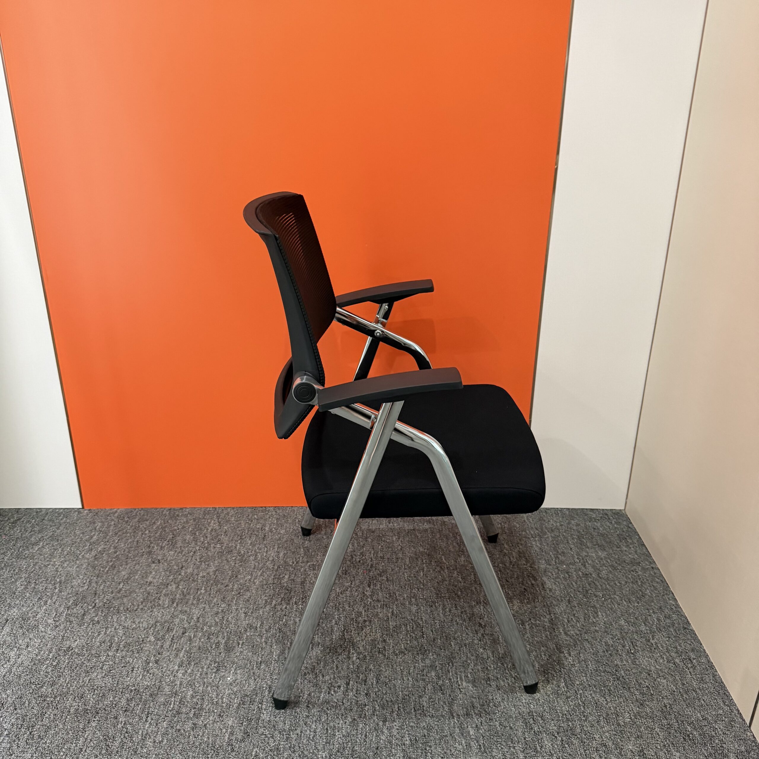 Chair-D