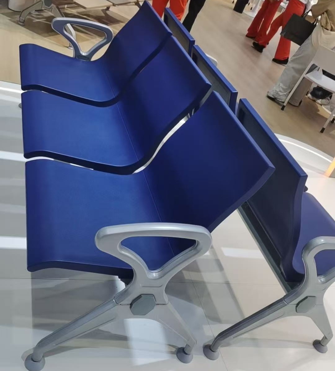 row Chair - Image 2